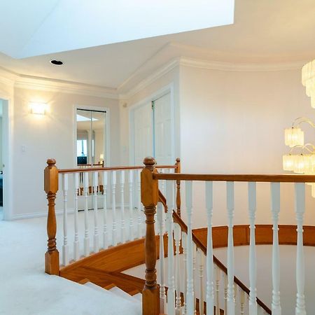 3 Private, Spacious, Bright Rooms In A Gorgeous House New Westminster Dış mekan fotoğraf