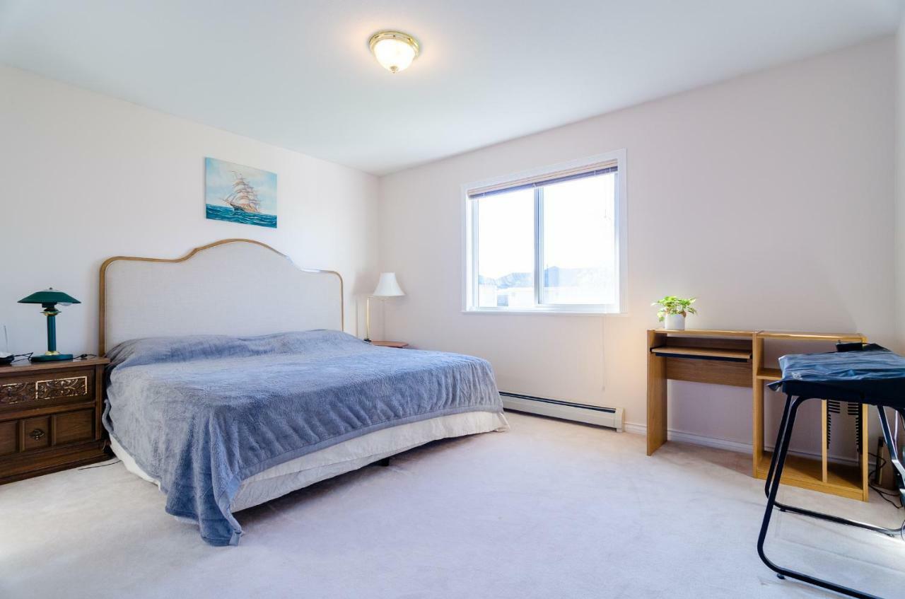 3 Private, Spacious, Bright Rooms In A Gorgeous House New Westminster Dış mekan fotoğraf