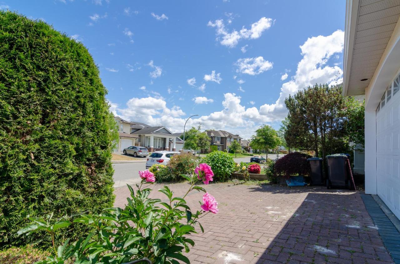 3 Private, Spacious, Bright Rooms In A Gorgeous House New Westminster Dış mekan fotoğraf